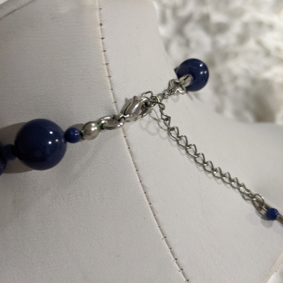 Chunky Navy Necklace - Picture 2 of 4